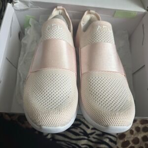 APL TechLoom‎ Bliss Mens Running Shoes Nude White Slip On Sneakers size 11